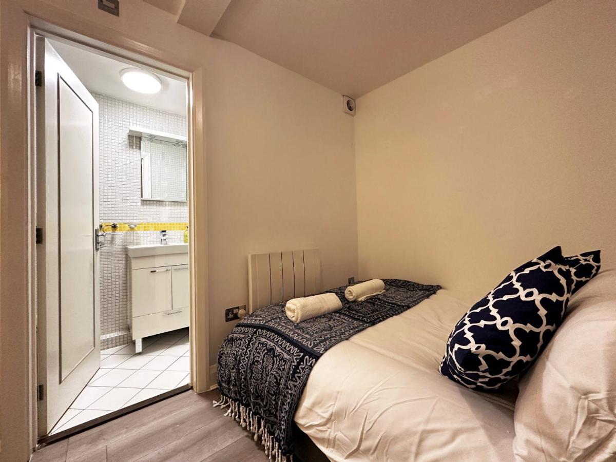 Chic Apartment In Mayfair London Kültér fotó